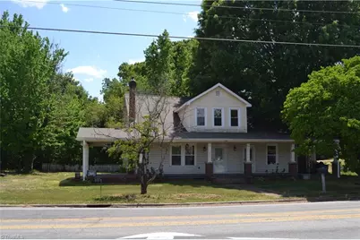 100 E Academy Street, Madison, NC 27025 - Photo 1