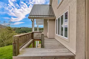 361 Osprey Pl, West Jefferson, NC 28694 - Photo 6