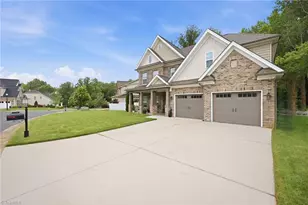 420 Burkes Crossing Dr, Winston-Salem, NC 27104 - Photo 32