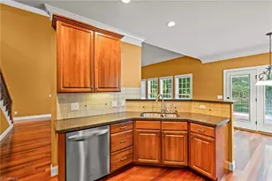 3321 Lower Lake Rd, Thomasville, NC 27360 - Photo 14