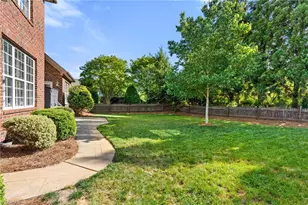 4391 Barrington Oaks Ct, Clemmons, NC 27012 - Photo 44