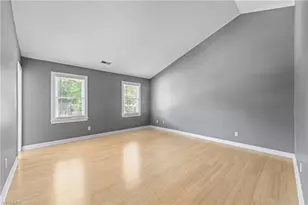 3919 Pondfield Ct, Greensboro, NC 27410 - Photo 22