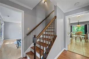 3919 Pondfield Ct, Greensboro, NC 27410 - Photo 4
