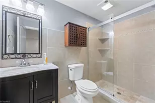 3919 Pondfield Ct, Greensboro, NC 27410 - Photo 30