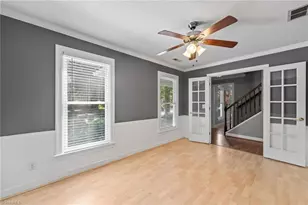 3919 Pondfield Ct, Greensboro, NC 27410 - Photo 14