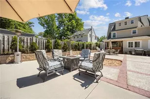 638 Colonial Dr, High Point, NC 27262 - Photo 44