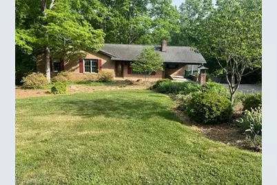 2 Echoview Circle, Lexington, NC 27292 - Photo 2