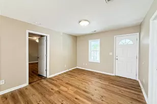 601 Huger St, Thomasville, NC 27360 - Photo 4