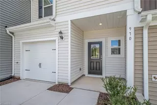 970 Rolling Flds Dr, Graham, NC 27253 - Photo 2