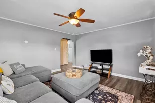 604 Rosedale Dr, Thomasville, NC 27360 - Photo 6