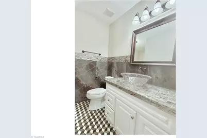 4807 Adams Ridge Drive, Greensboro, NC 27407 - Photo 12