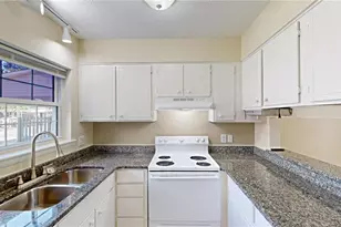 2214 Shadow Valley Rd, High Point, NC 27265 - Photo 2