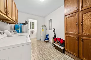 7501 Oak Valley Ln, Browns Summit, NC 27214 - Photo 20