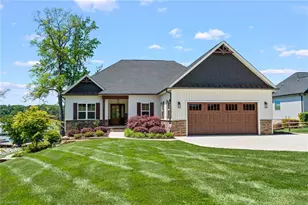 383 Rolling Rd, Lexington, NC 27292 - Photo 2