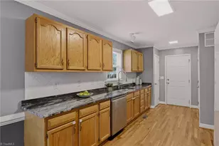 1866 Denise Ln, Winston-Salem, NC 27127 - Photo 8