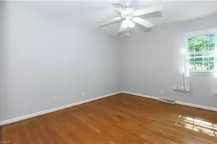 2403 Running Brook Dr, Greensboro, NC 27408 - Photo 32