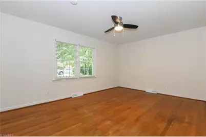 2403 Running Brook Drive, Greensboro, NC 27408 - Photo 30