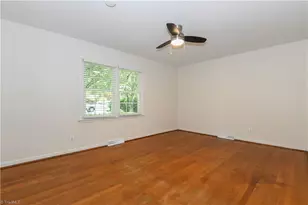 2403 Running Brook Dr, Greensboro, NC 27408 - Photo 30