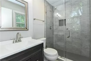 2403 Running Brook Dr, Greensboro, NC 27408 - Photo 24