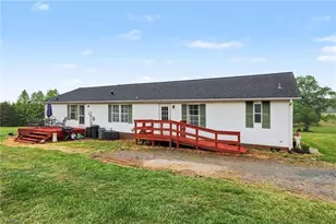 1369 Brims Grove Rd, Pinnacle, NC 27043 - Photo 28