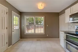 405 Ashton Cir, Eden, NC 27288 - Photo 20