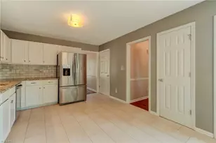 405 Ashton Cir, Eden, NC 27288 - Photo 18