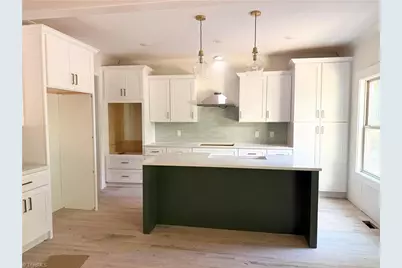 1050 E Chamberlin Drive, Asheboro, NC 27205 - Photo 6