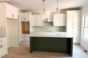 1050 E Chamberlin Dr, Asheboro, NC 27205 - Photo 6