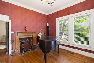 501 W 2nd Ave, Lexington, NC 27292 - Photo 8