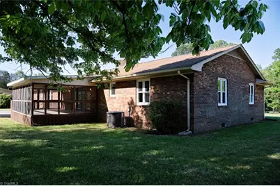 1521 N Nc Highway 87, Elon, NC 27244 - Photo 26