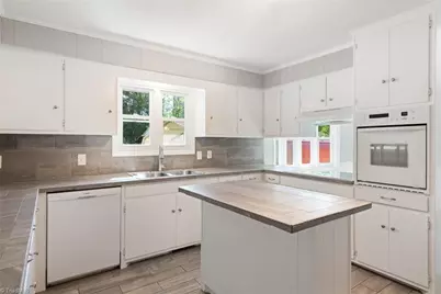 1521 N Nc Highway 87, Elon, NC 27244 - Photo 18