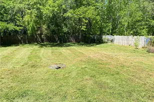 607 Forbes St, Eden, NC 27288 - Photo 22