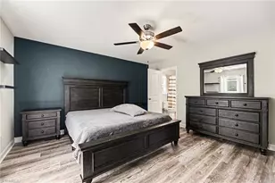 211 Bethlehem Ave, Thomasville, NC 27360 - Photo 6