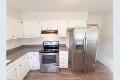 3229 Regents Park Lane #D, Greensboro, NC 27455 - Photo 8