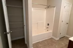 34 Ackland Dr, Greensboro, NC 27455 - Photo 6