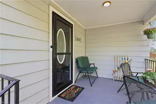 2605 Pinecroft Rd, Greensboro, NC 27407 - Photo 2