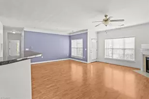 200 Lennox Dr, Jamestown, NC 27282 - Photo 4