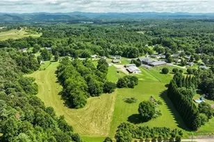 820 Suncrest Orchard Rd, North Wilkesboro, NC 28659 - Photo 24