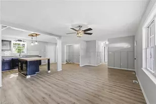 230 James St, Lexington, NC 27295 - Photo 4