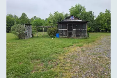2729 Asbury Road, Mount Airy, NC 27030 - Photo 26