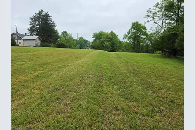 2729 Asbury Road, Mount Airy, NC 27030 - Photo 30