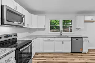 248 Dyer St, Eden, NC 27288 - Photo 22