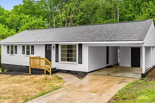 248 Dyer St, Eden, NC 27288 - Photo 2