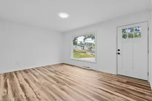 248 Dyer St, Eden, NC 27288 - Photo 6