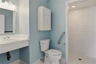4906 Tower Rd, Greensboro, NC 27410 - Photo 16