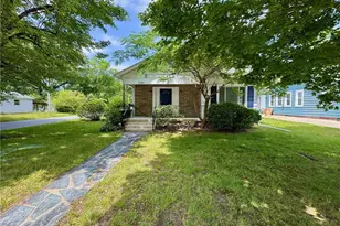 1101 Forrest St, High Point, NC 27262 - Photo 2