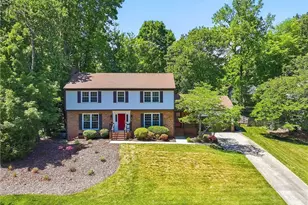 1717 Bearhollow Rd, Greensboro, NC 27410 - Photo 2
