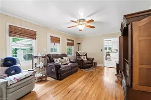 305 Ridgecrest Dr, Lexington, NC 27292 - Photo 8