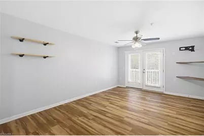 7100 W Friendly Avenue #205, Greensboro, NC 27410 - Photo 18