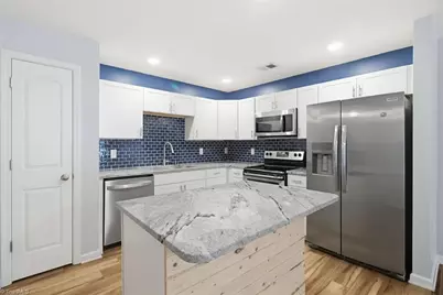 7100 W Friendly Avenue #205, Greensboro, NC 27410 - Photo 16